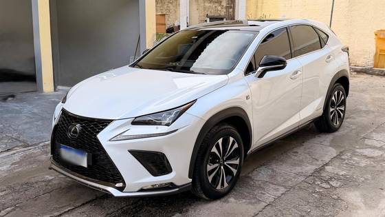 LEXUS NX 300h 2.5 16V VVT-I HYBRID F-SPORT CVT AWD LEXUS NX 300h 2.5 16V VVT-I HYBRID F-SPORT CVT AWD